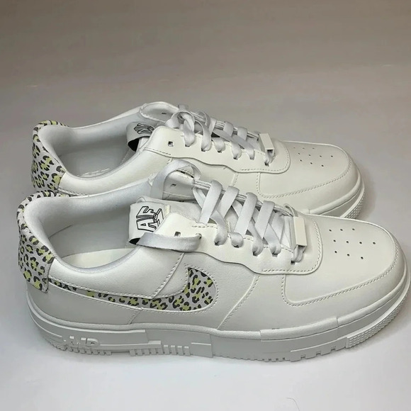 Nike Air Force 1 Pixel Sneakers Animal Print, Sail White - Picture 3 of 9